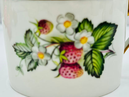 Strawberry Kitchen, Limoges Strawberry Teacups, Vintage Strawberry, Vintage Teatime, Vintage Teacups